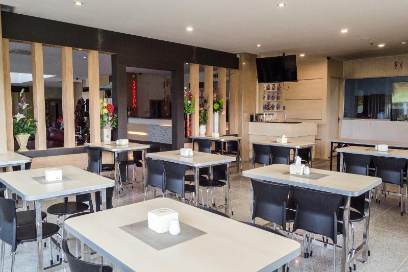 Aviari Hotel Batam Zewnętrze zdjęcie